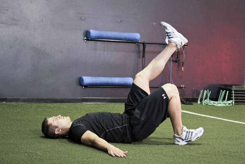 Single Leg Glute Bridge demonstration