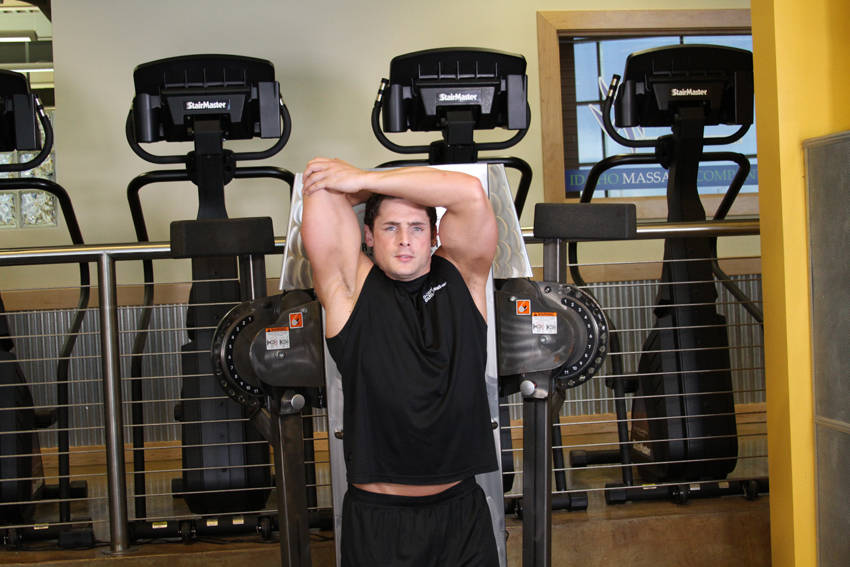 Standing Low-Pulley One-Arm Triceps Extension demonstration