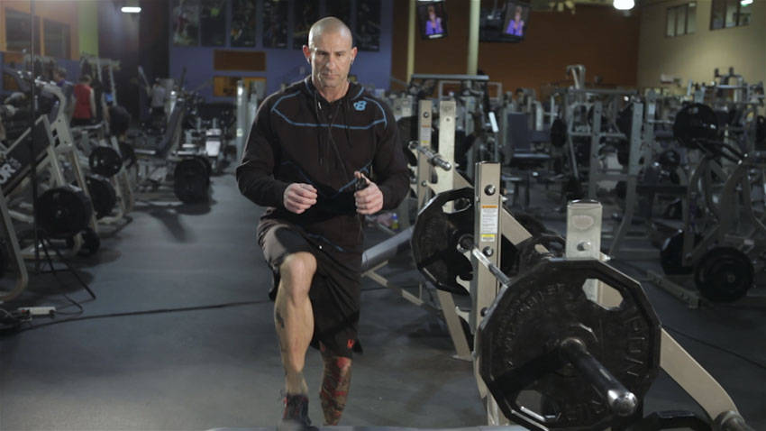 Step-up with Knee Raise demonstration